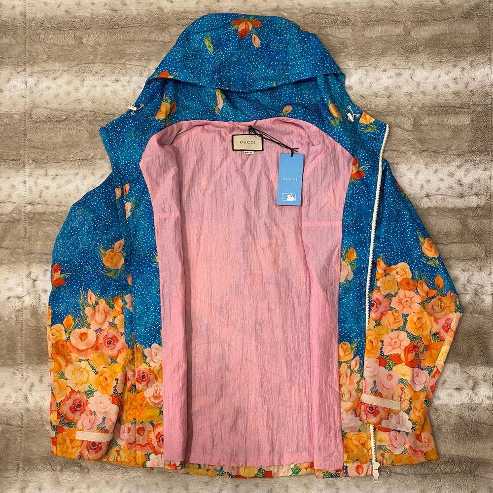 NWT💕VERY RARE GUCCI LA Dodger Chikae
Floral Manga Anime Windbreaker Jacket - Picture 6 of 16